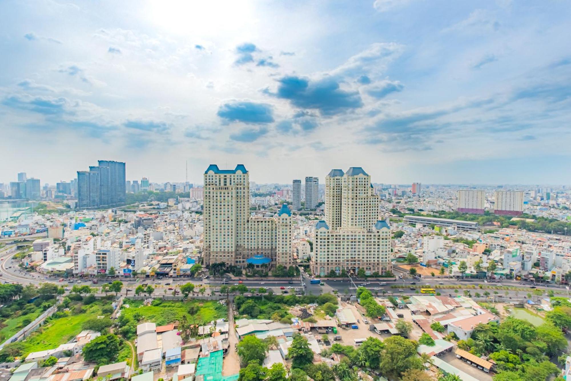 Central Apartments - Vinhomes Central Park, Landmark 81 Area & Ice Skating Rink Ho Chi Minh-staden Exteriör bild
